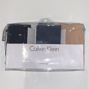 CALVIN KLEIN 3 thongs